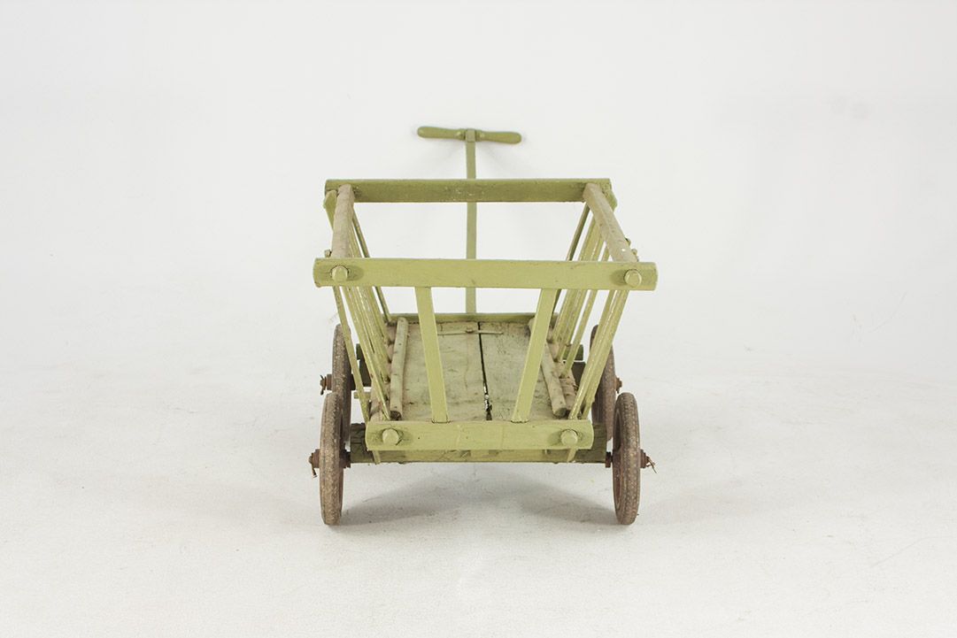 Foto Green Wood Handcart Bohemian 1890
