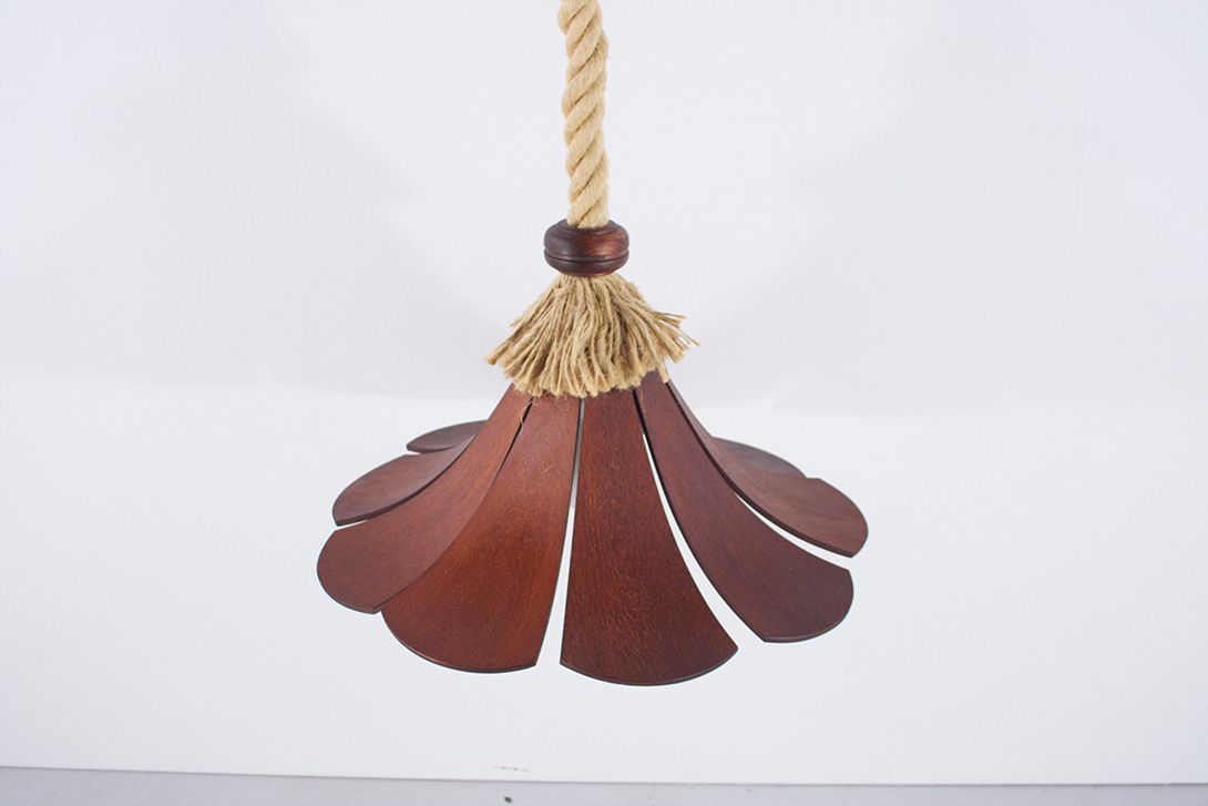 Foto Wooden Flower Pendant Lamp Denmark 1970 ø63