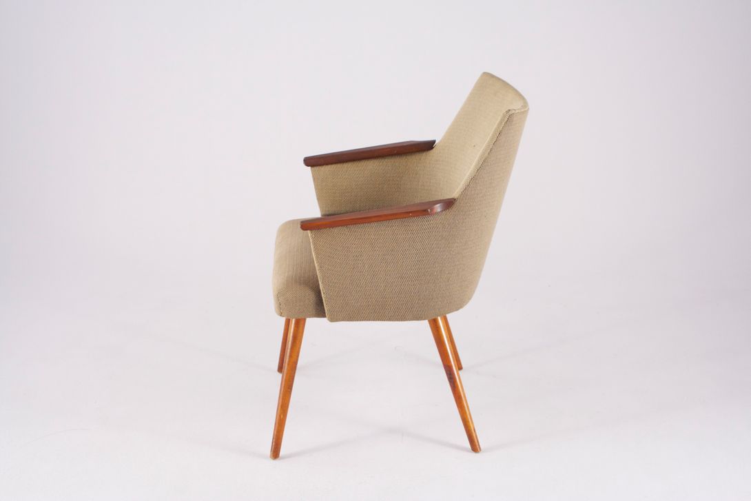 Foto Armchair Beige Upholstery with Wooden Armrests 1957