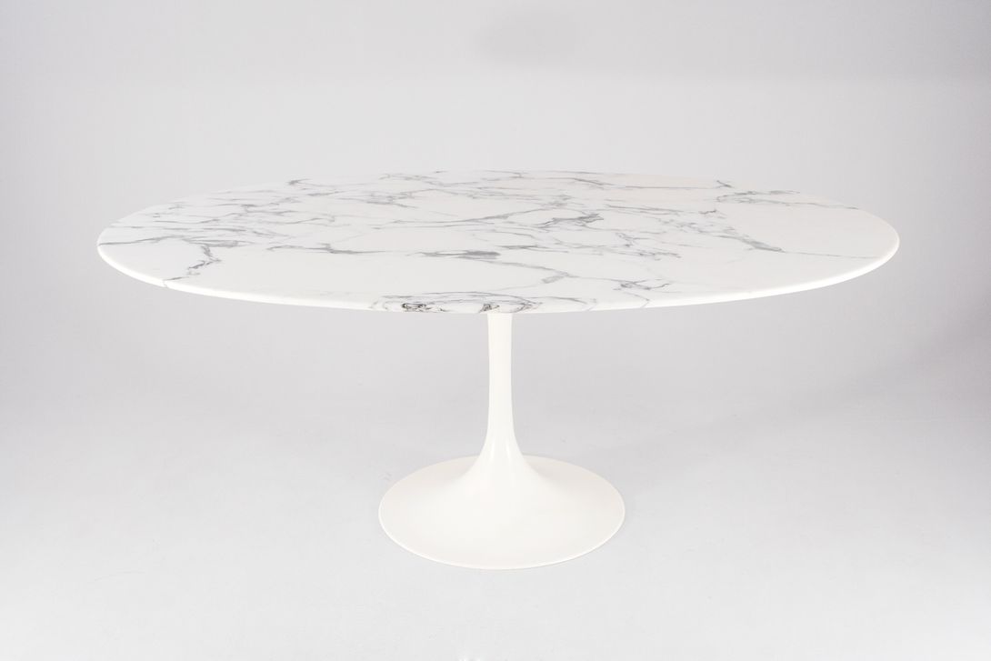 Foto Saarinen White Marble Tulip Dining Table h70x180x115