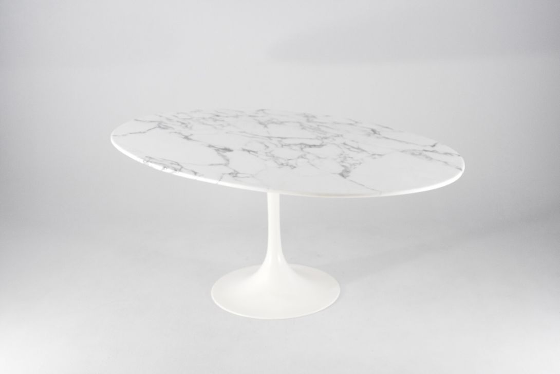 Foto Saarinen White Marble Tulip Dining Table h70x180x115