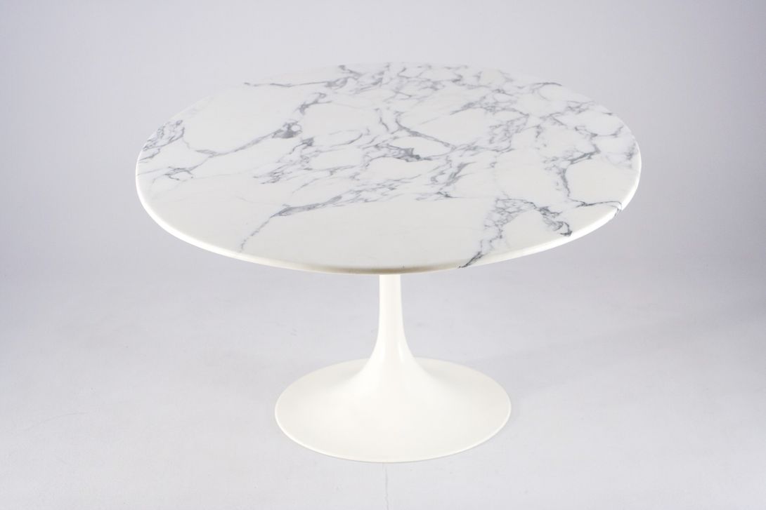 Foto Saarinen White Marble Tulip Dining Table h70x180x115
