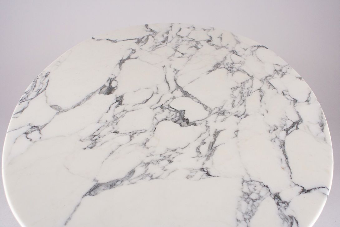 Foto Saarinen White Marble Tulip Dining Table h70x180x115