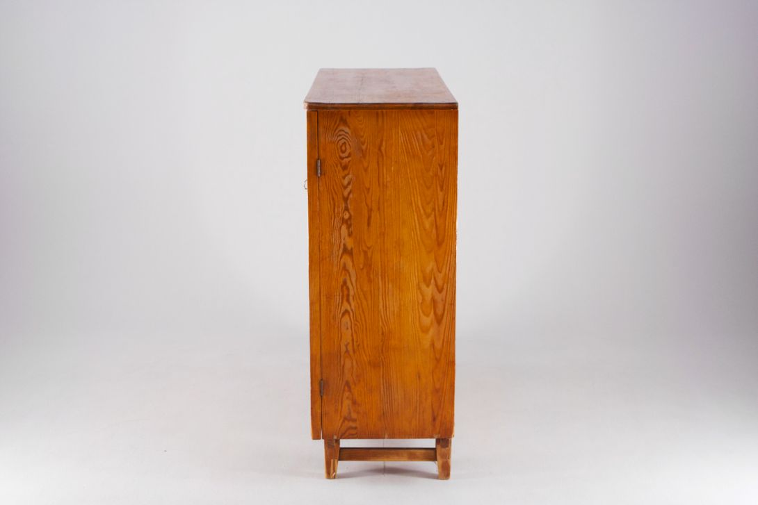 Foto Wooden Commode with Doors Dutch 1955 * h110x120x40