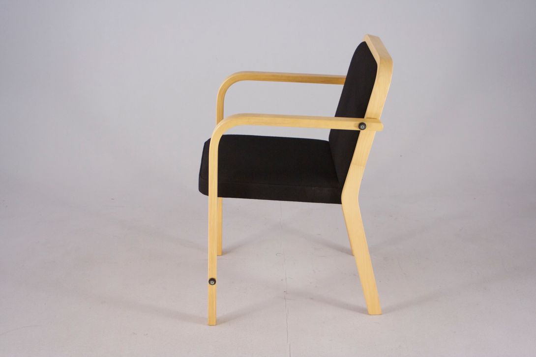 Foto Black Chair, Bent Wood *