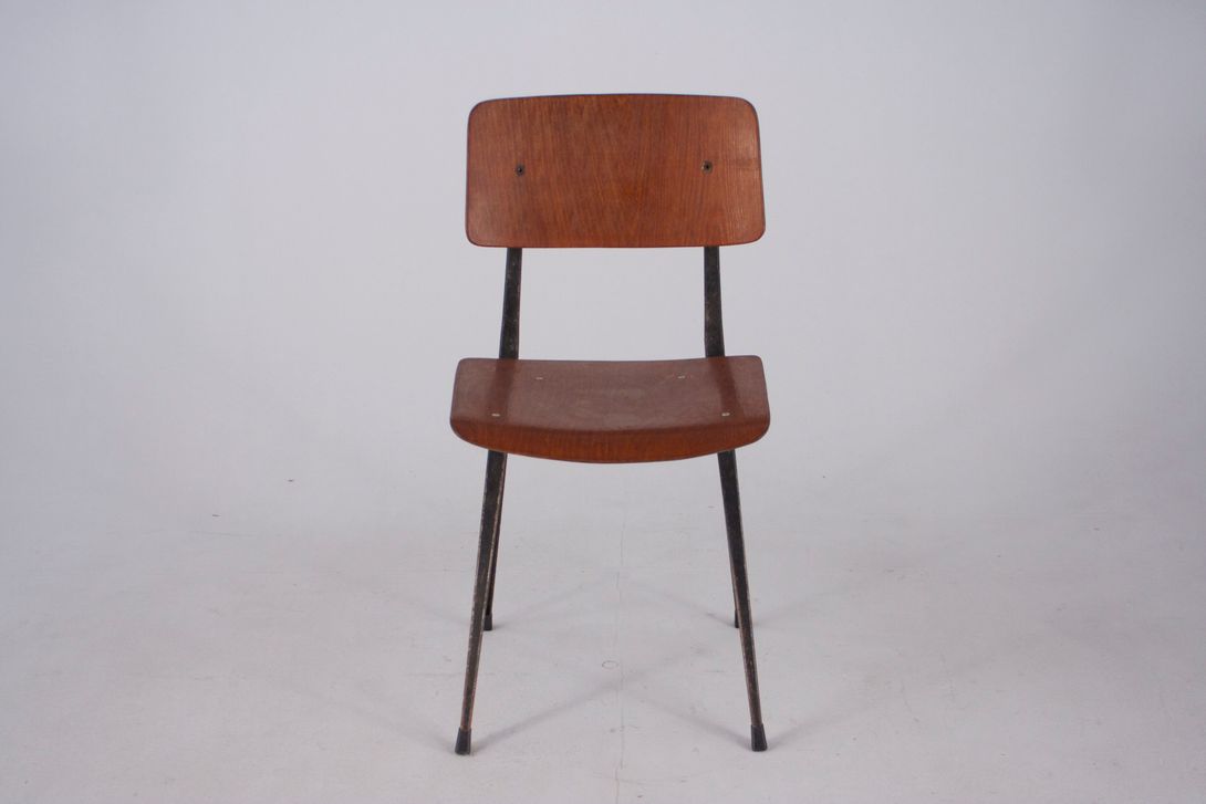 Foto Dark Brown Kramer Result Chair by Ahrend de Circle, 1965 *