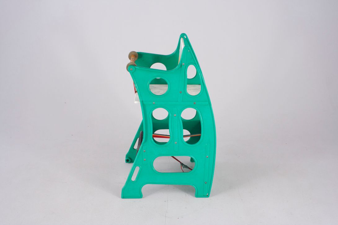 Foto Playful Mint Green Baby&#8217;s High Chair With Steering Wheel *