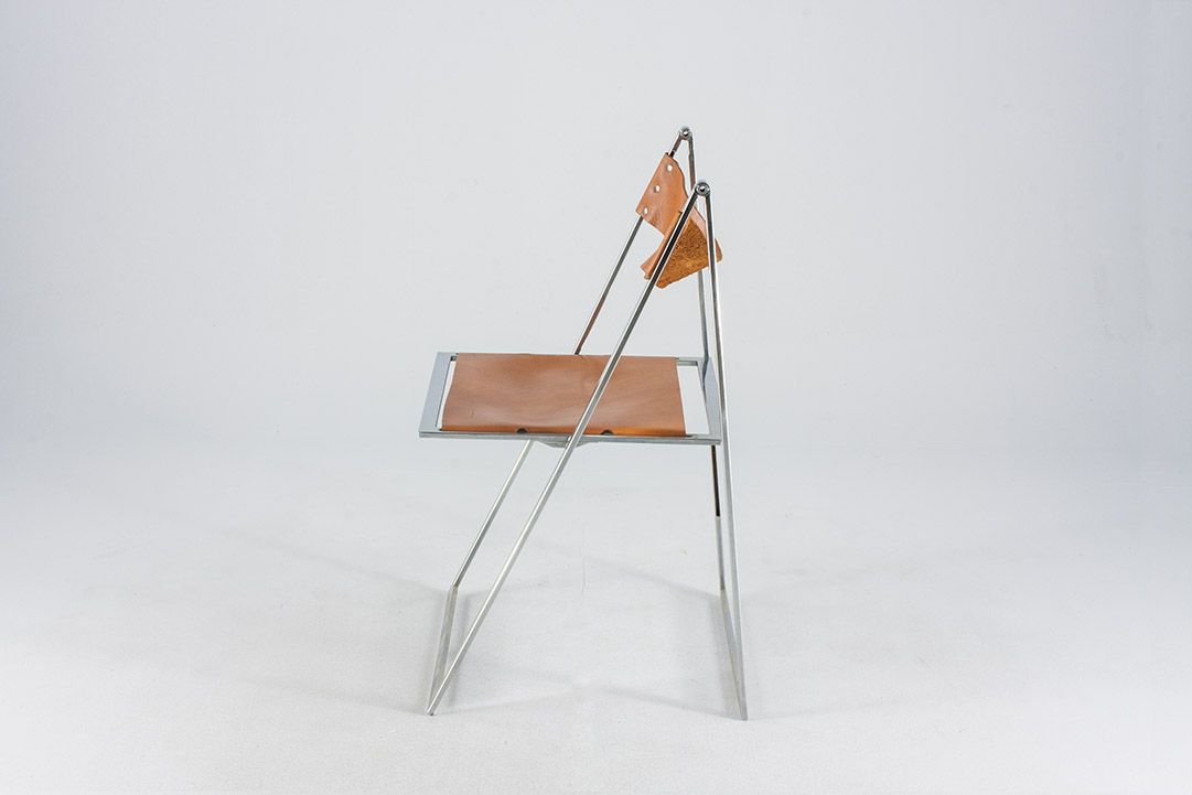 Foto Astonishing Flat Cognac Leather Folding Chair by Lübke