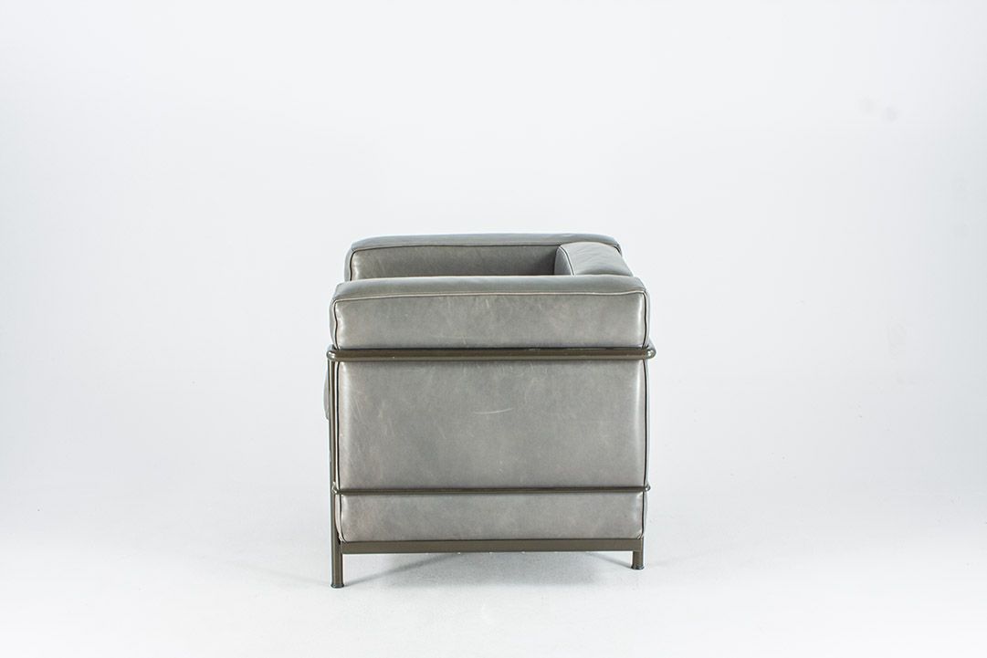 Foto Le Corbusier LC2 Cassina Armchair