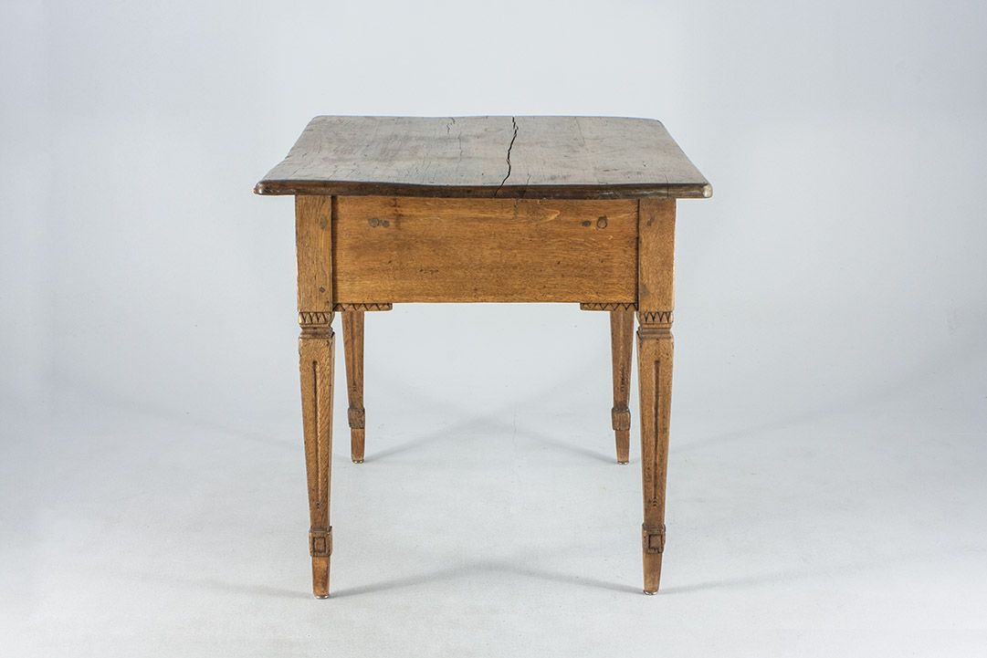 Foto Rustic Wooden Kitchen Table 1910 h79x110x80