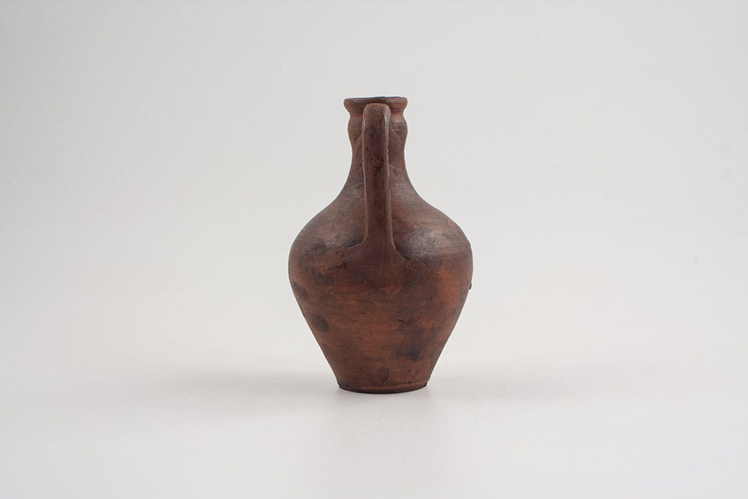 Foto Ceramic Table Vase with Two Bails h18 D5