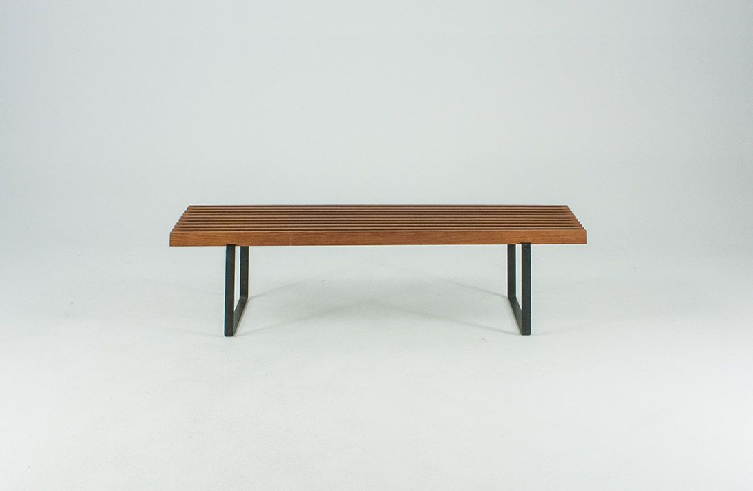 Foto Elegant Bench with Wood Rods and Metal Frame 1958