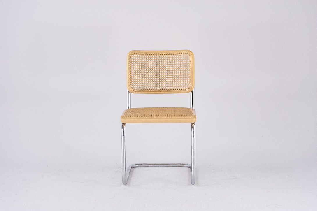 Foto Light Beige Thonet S 62 Cantilever