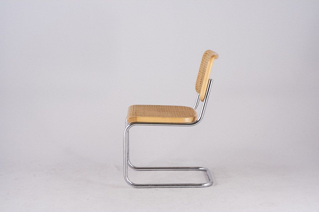Foto Light Beige Thonet S 62 Cantilever