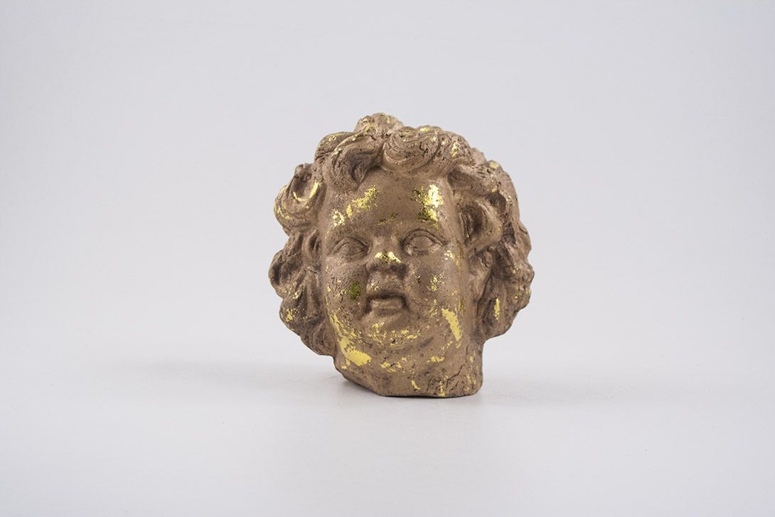 Foto Golden Cast Stone Cherub Head Sculpture 1915