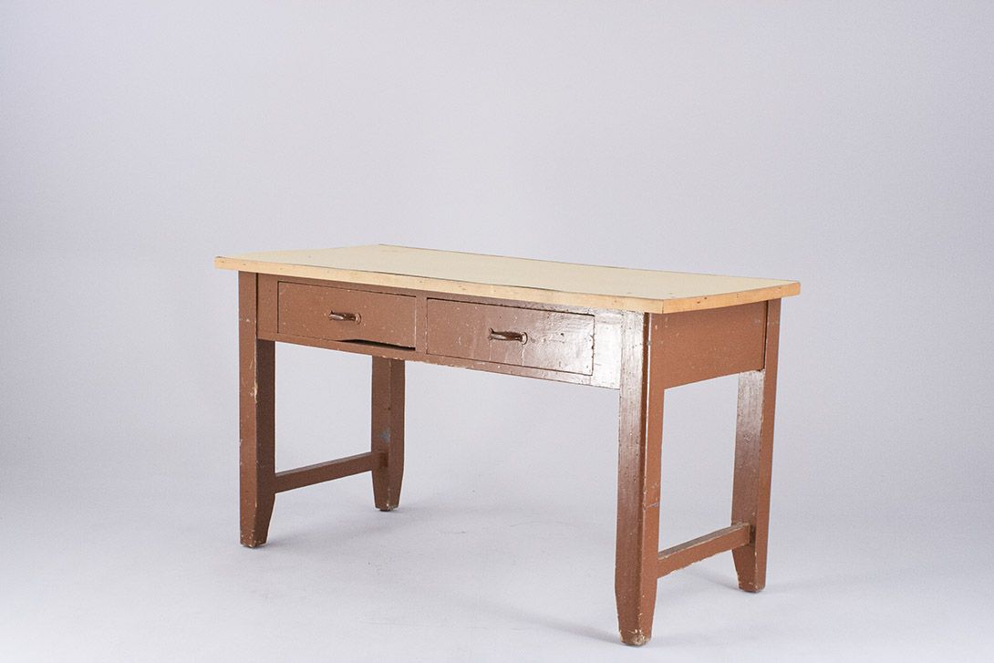 Foto Kitchen Table with Linoleum Surface h79x65x141