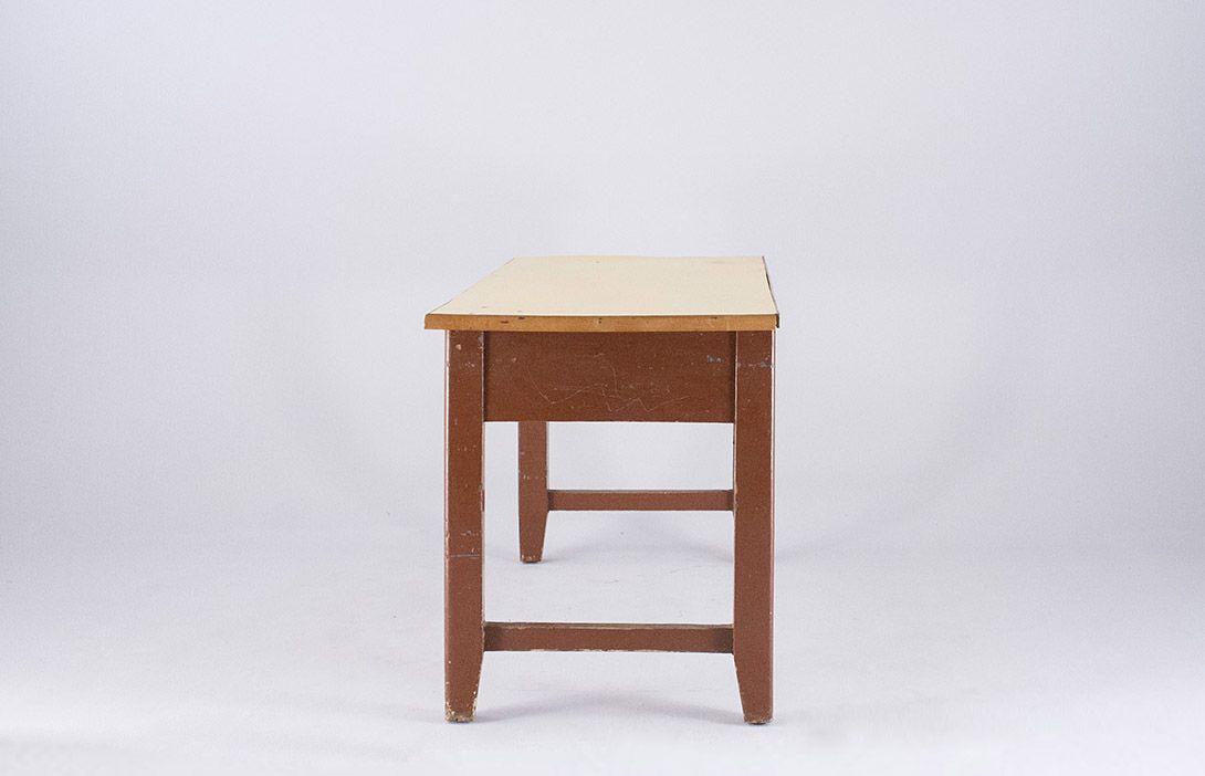 Foto Kitchen Table with Linoleum Surface h79x65x141