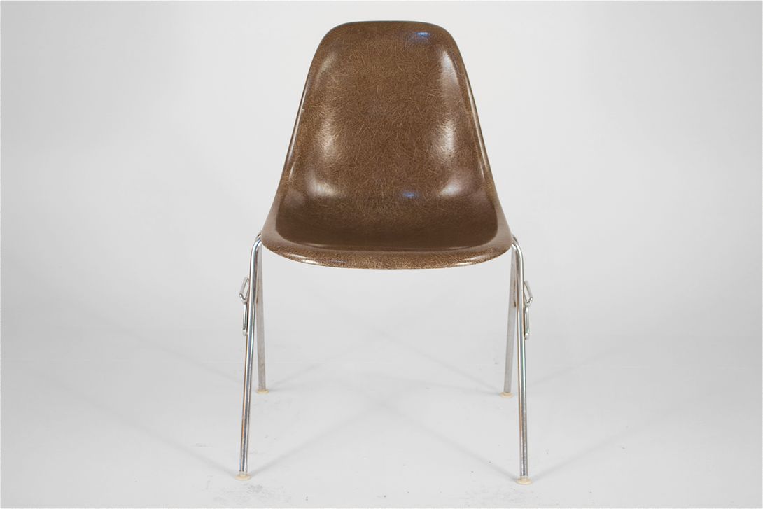 Foto Side Chair (Stacking Chair)