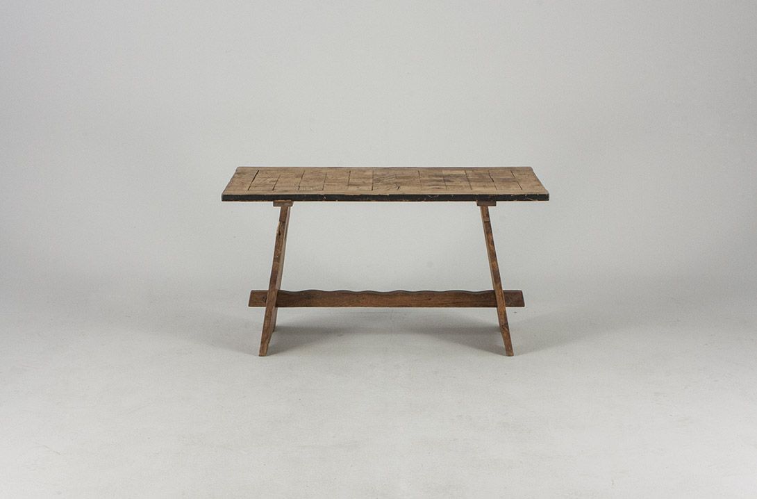 Foto Vintage Bench with Rectangular Wood Sampled Surface h45x84x45