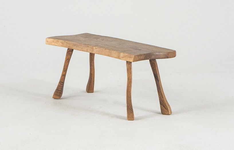 Foto Wooden Coffee Table with Moving Shape ​h26x47x24