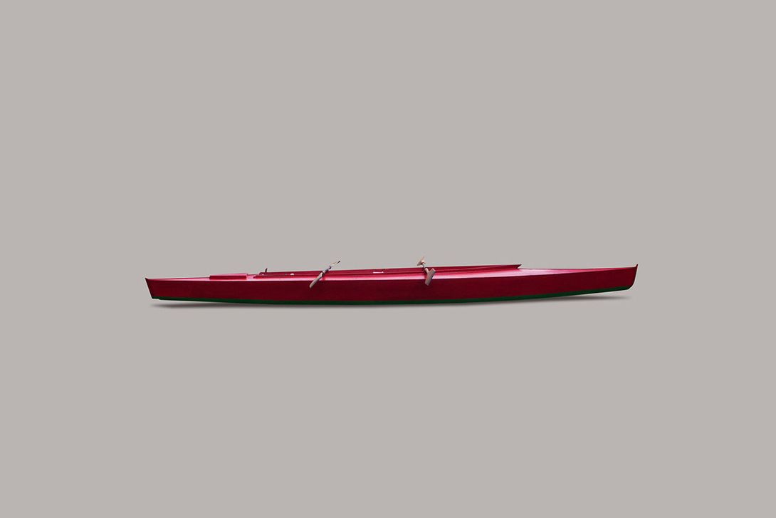 Foto Red Canoe with Green Exterior Bottom h38x543x78 *N