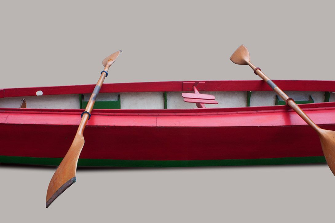 Foto Red Canoe with Green Exterior Bottom h38x543x78 *N