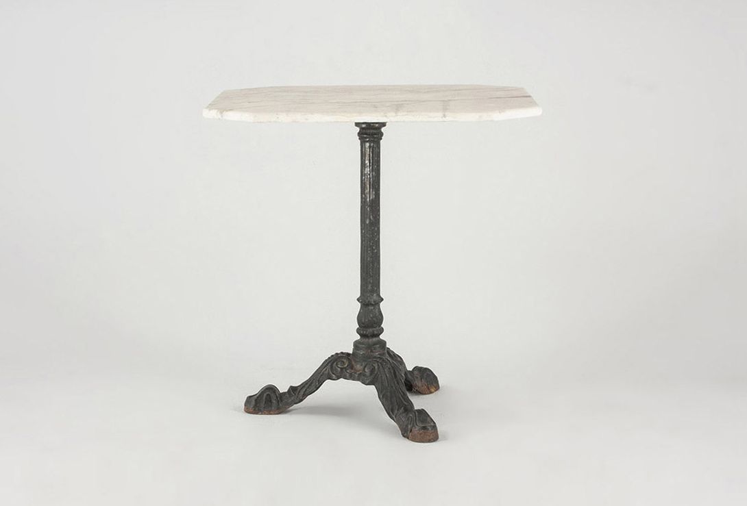 Foto Baroque Table with Octagonal Marble Leaf h70x70x70