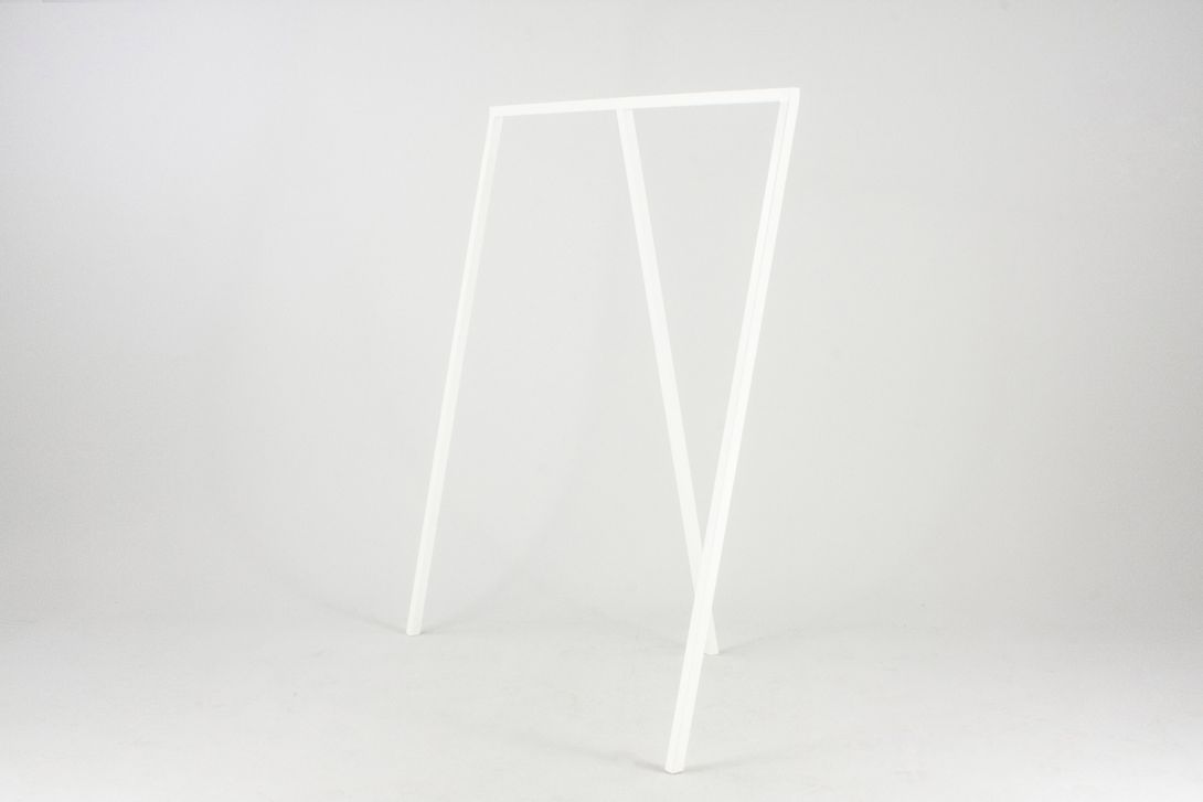 Foto HAY Loop Stand h150x130x60