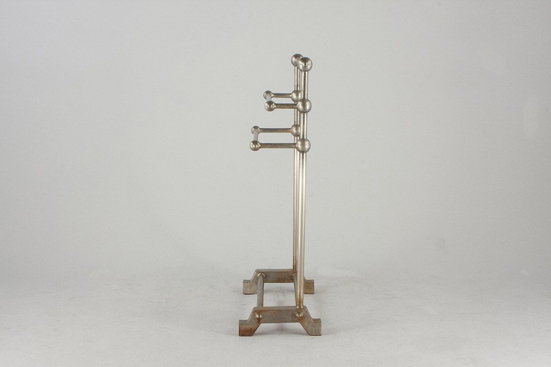 Foto Metal Towel Railing 1963