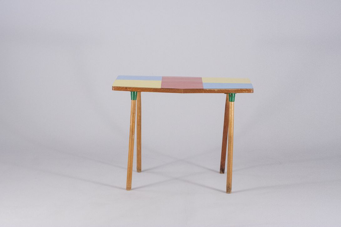 Foto Coffee Table with Colorful Lino Pierced Surface Prague 1962 h57x75x42