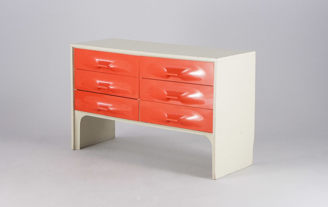 Foto Raymond Loewy Sideboard with Six Drawers w103