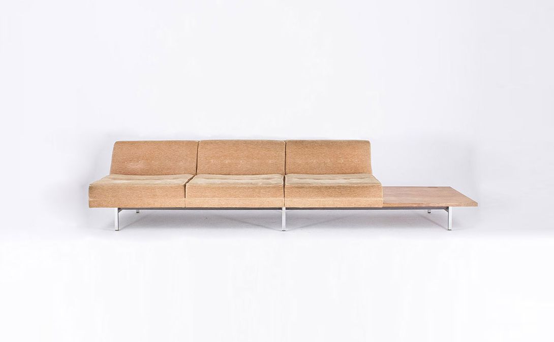 Foto Beige Velvet Modular George Nelson Sofa for Herman Miller