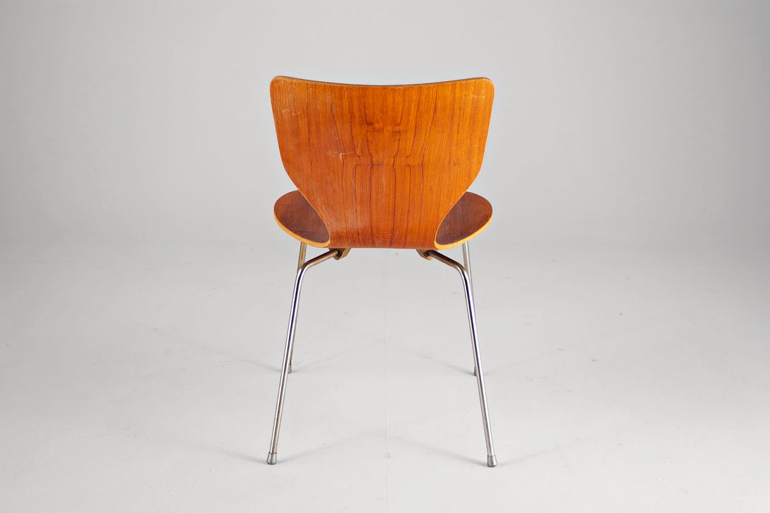 Foto Wirkkala Nikke Style Chair