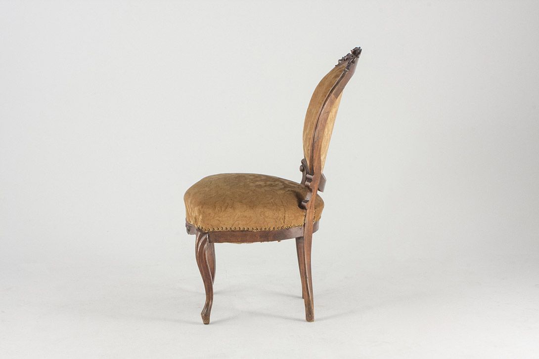 Foto Chair with Carved Back and Flower Patterned Upholstery