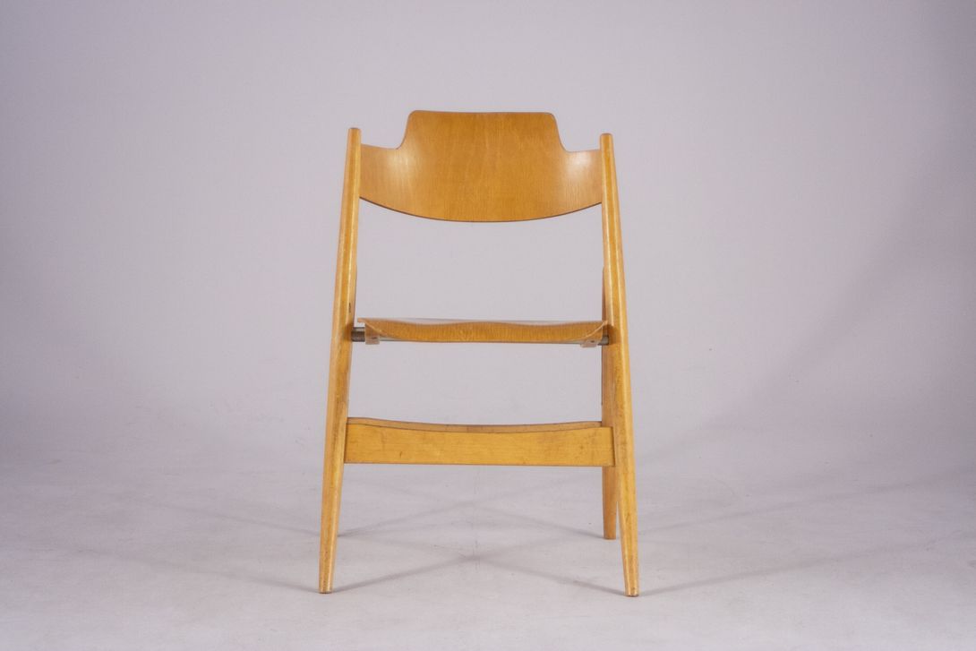 Foto Egon Eiermann Folding Chair SE 18