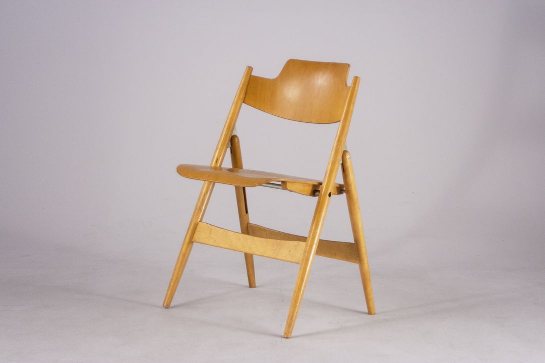 Foto Egon Eiermann Folding Chair SE 18