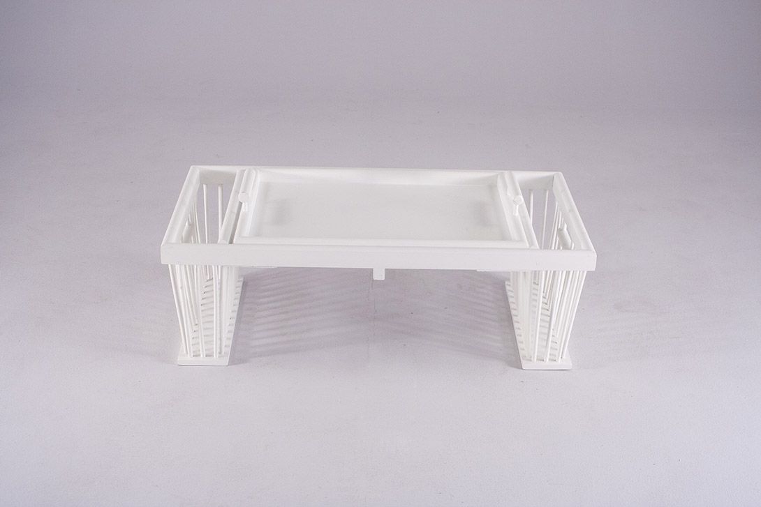 Foto White Tray Table with Detachable Tray 1935 ​h28x74x42
