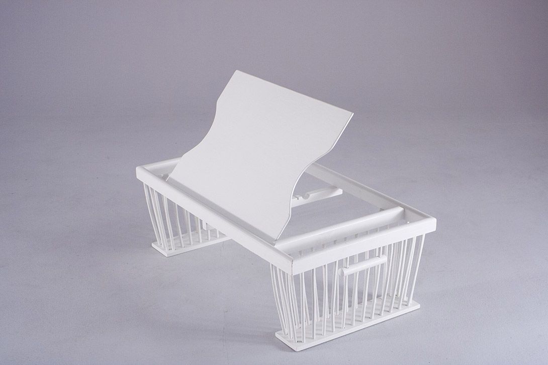 Foto White Tray Table with Detachable Tray 1935 ​h28x74x42