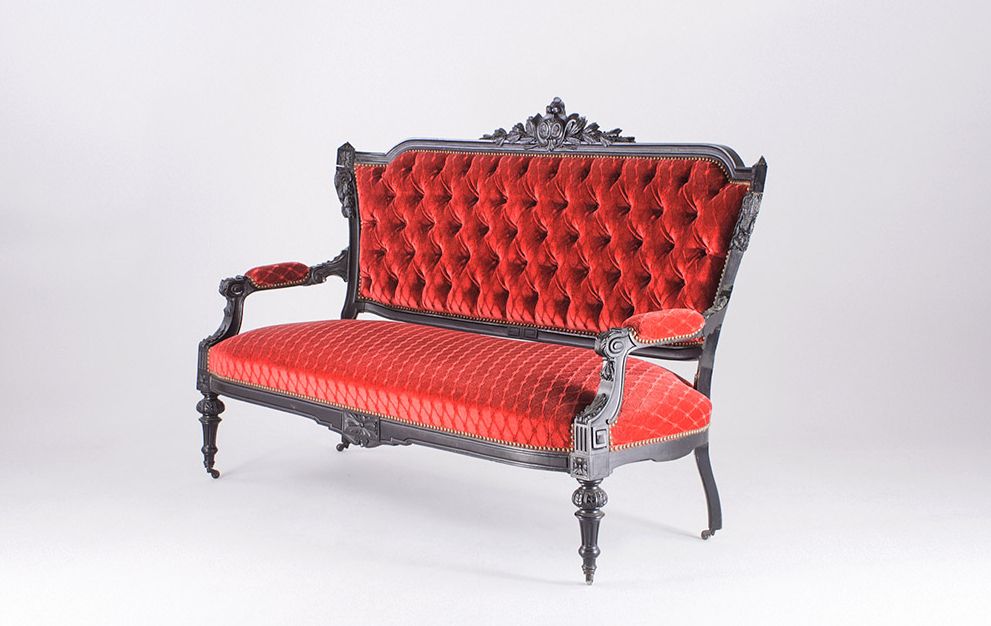 Foto Empire Sofa with Red Velvet Upholstery h115x170x65