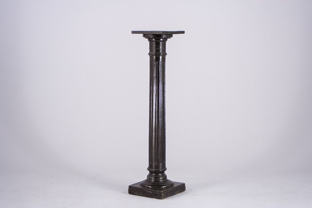 Foto Black Oak Column h105 Wilhelminian Era 1885 h105x27x27