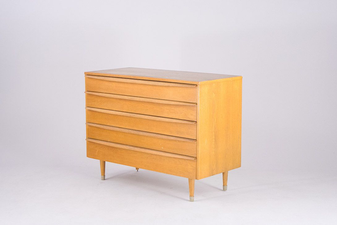 Foto Wooden Dresser Prague 1954 ​ h77x100x48