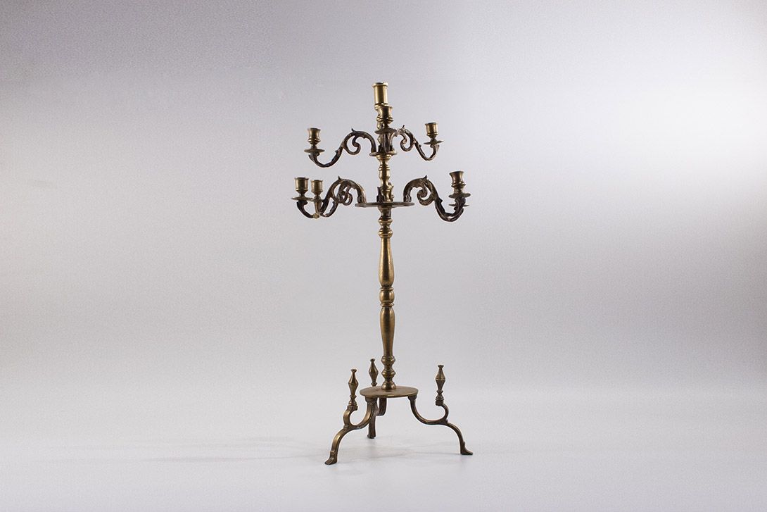Foto Brass Candle Holder with one Piece Missing 1870 Berlin h77