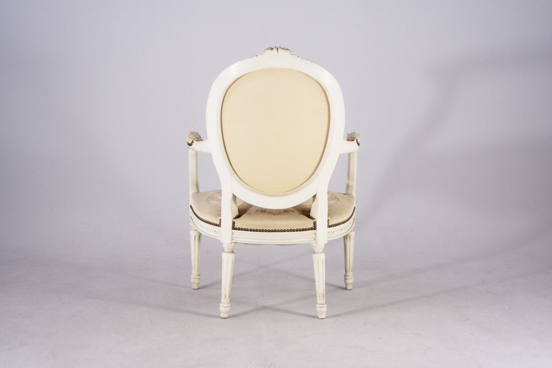 Foto Classicism Gobelin Armchair Rheinsberg