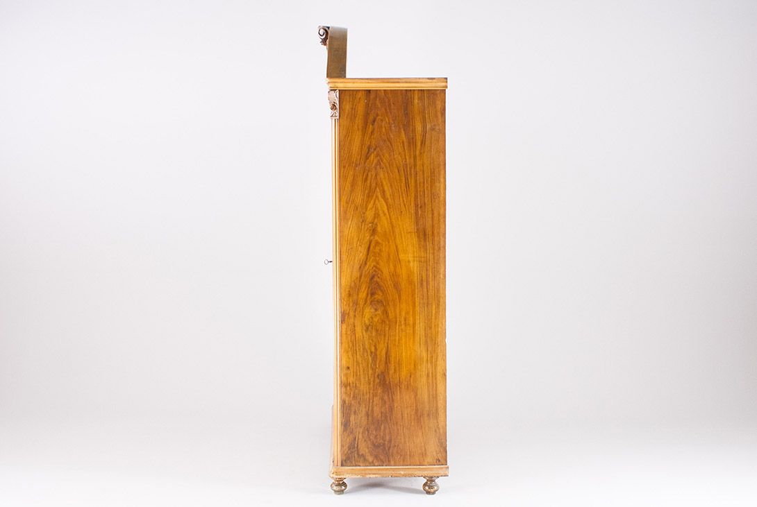Foto Neo Renaissance Rosewood Cabinet 1880 *N