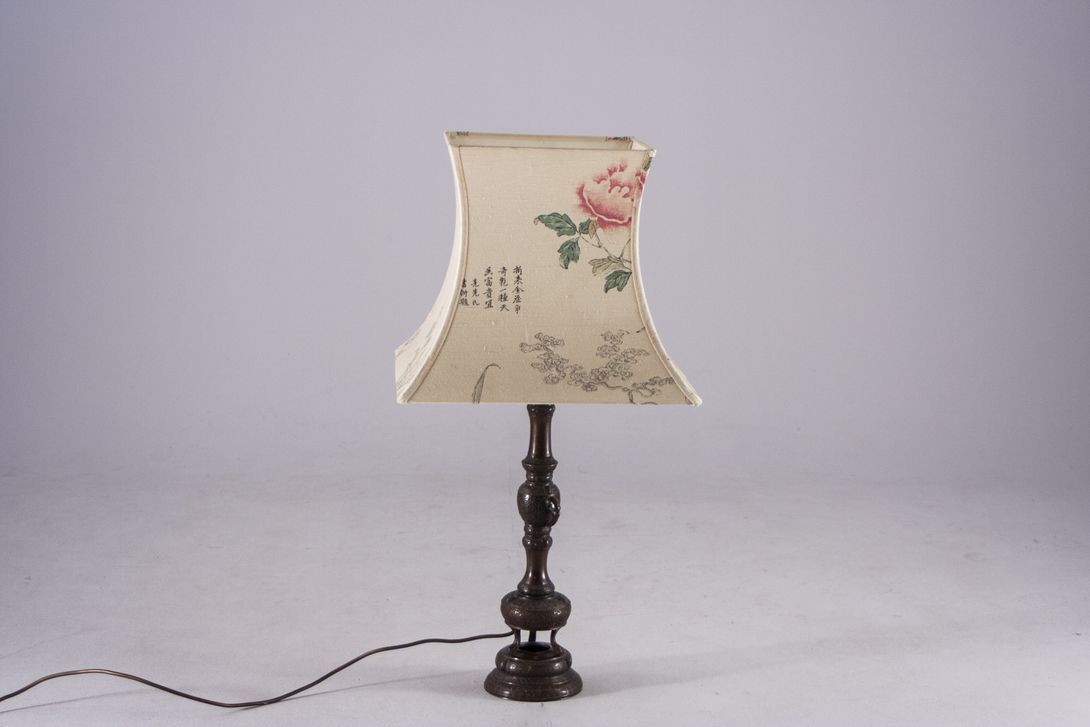 Foto Japanese Table Lamp with Linen Shade 1919 ​h90