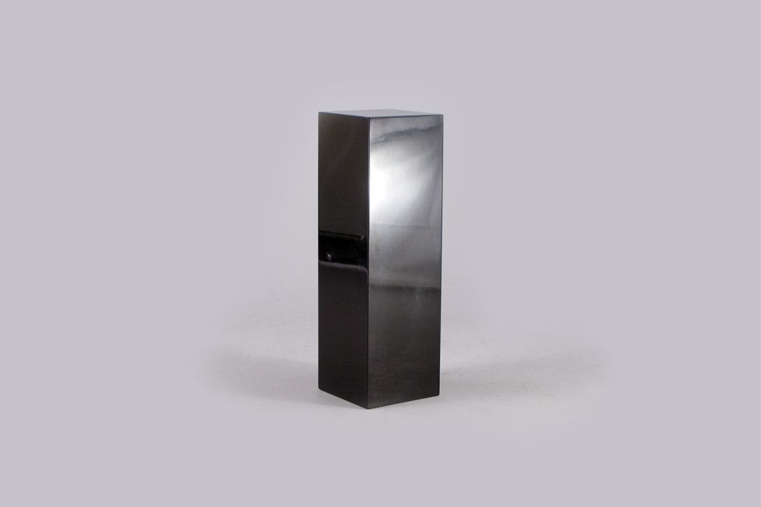 Foto Black Lacquered Rectangle Column h80