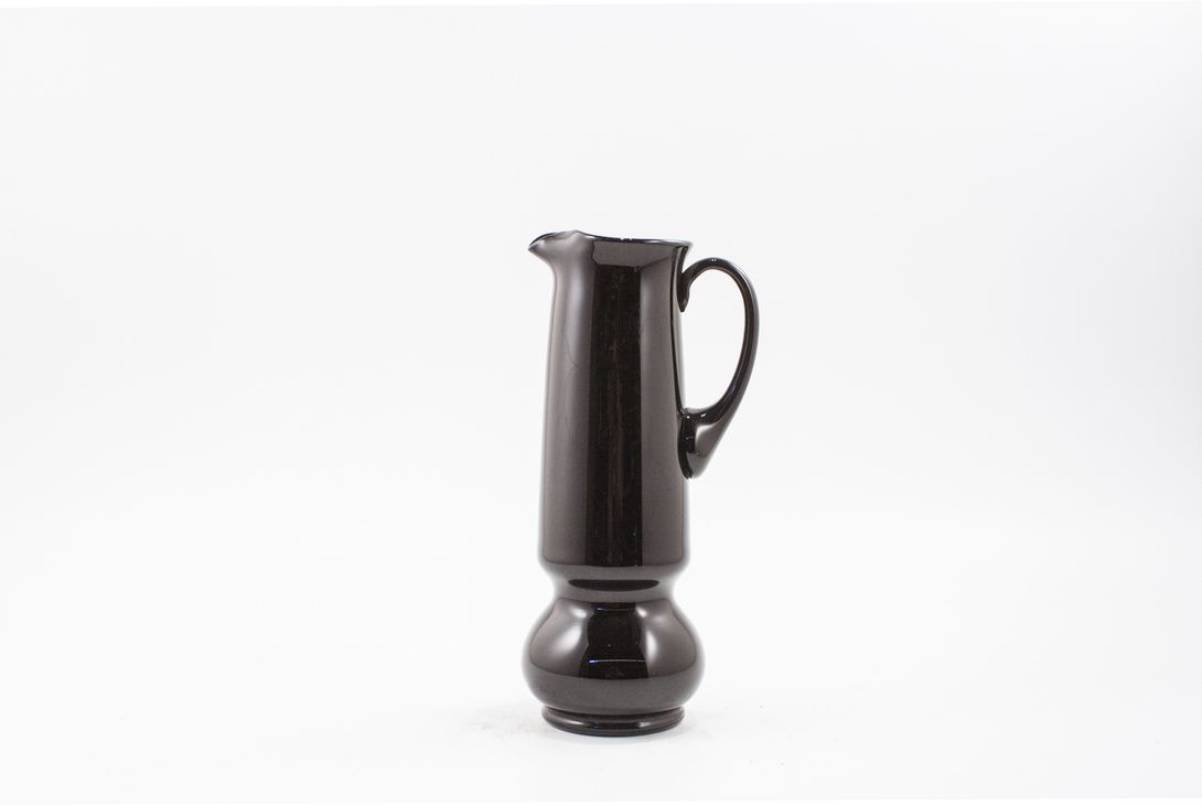 Foto Black Porcelain Carafe