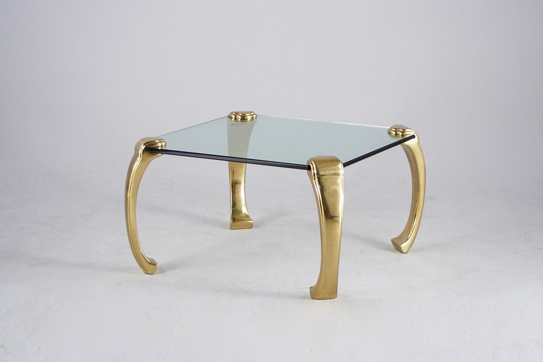 Foto Coffee Table with Curved Brass Legs and Glass Top 1973 ​h42x70x70