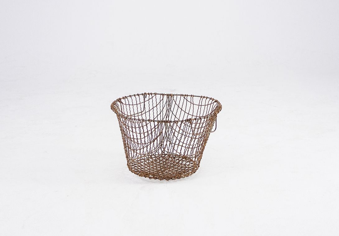 Foto Old Metal Basket