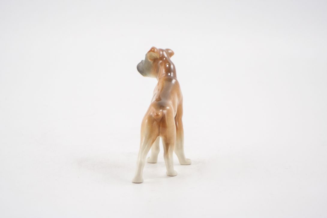 Foto Tiny Porcelain Bull Dog Sculpture h12x12x5